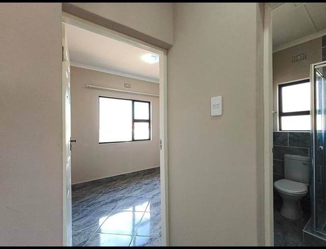 2 BEDROOM HOUSE FOR SALE IN QUEENSTOWN CENTRAL